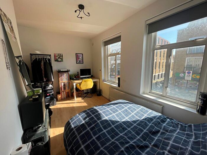 2 Bedroom Flat To Rent In Plender Street, Camden Town, NW1