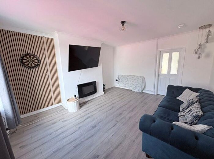 2 Bedroom Terraced House To Rent In Daisy Bank, Bacup, OL13