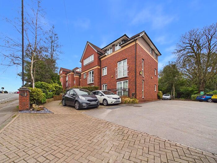 1 Bedroom Apartment For Sale In Flat, Ridgeway Court, Warwick Avenue, DE23