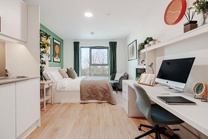 Studio To Rent In Neal Drive, Cambridge, CB4