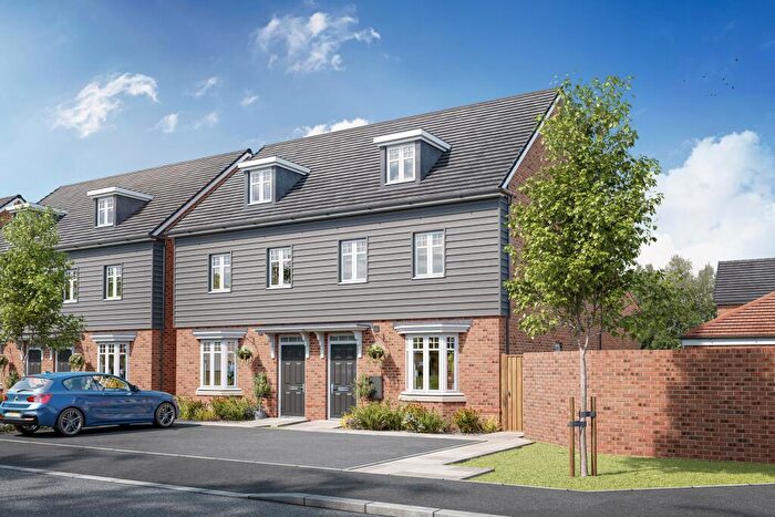 3 Bedroom Semi-Detached House For Sale In Nine Mile Ride Extension, Finchampstead, Berkshire, RG40