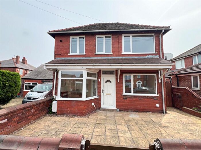 3 Bedroom Detached House To Rent In Thoresby Avenue, Belle Vue, Doncaster, DN4