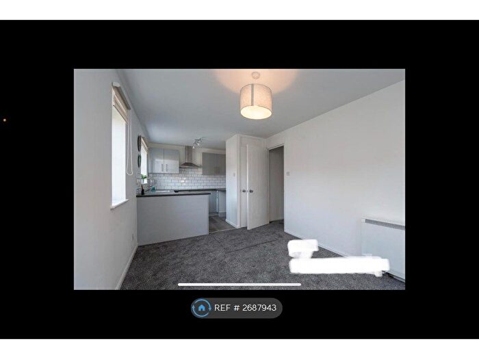 1 Bedroom Flat To Rent In Beaufort Close, London, E4