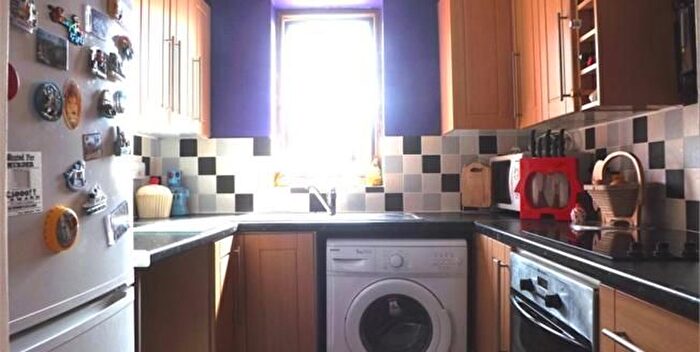 1 Bedroom Flat To Rent In Tate Court, Southampton, SO15