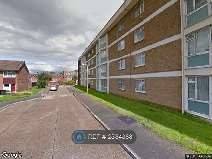 2 Bedroom Flat To Rent In Wedhey, Harlow, CM19