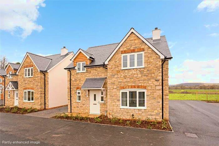 4 Bedroom Detached House For Sale In Norton Road, Sutton Veny, Warminster, Wiltshire, BA12
