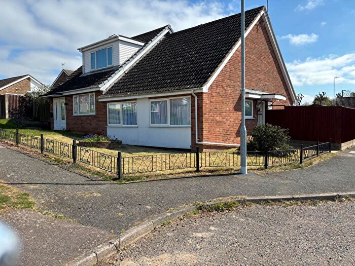 2 Bedroom Bungalow To Rent In Boulters Way, Stowmarket, IP14