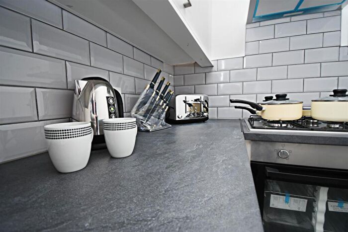 4 Bedroom Terraced House For Sale In Queensberry Road, Burnley, BB11