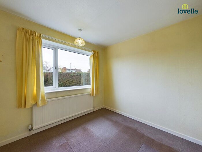 2 Bedroom Semi-Detached Bungalow For Sale In Honeyholes Lane, Dunholme, LN2