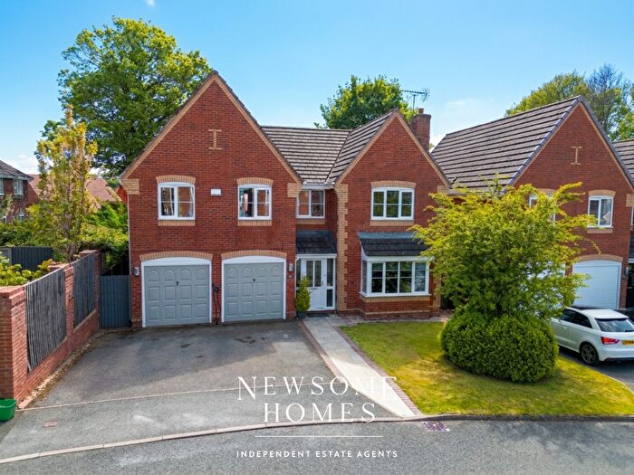 5 Bedroom Detached House For Sale In Ffordd Newydd, Mold, CH7