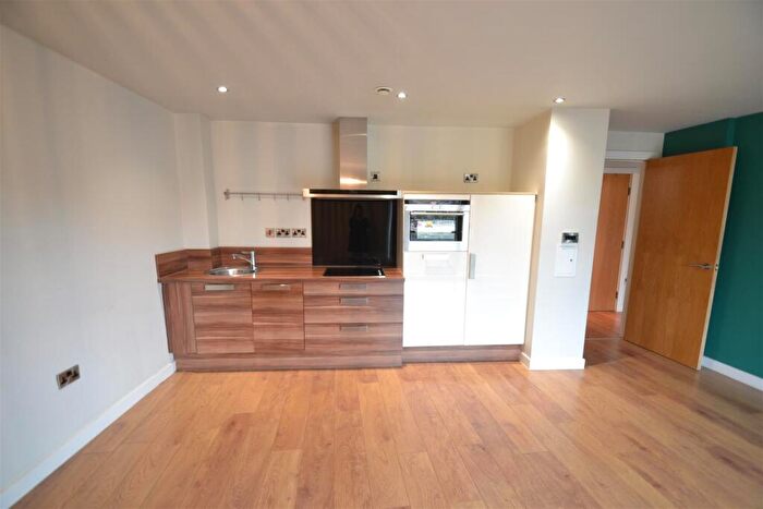 2 Bedroom Apartment To Rent In I Quarter, Blonk Street, Town Centre, Sheffield, S3