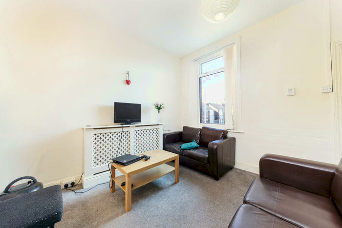 3 Bedroom Property To Rent In Bayswater Road, Jesmond, Newcastle Upon Tyne, NE2