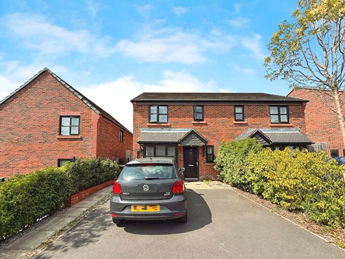 3 Bedroom Semi-Detached House To Rent In Green Croft Close, Atherton, Manchester, Greater Manchester, M46