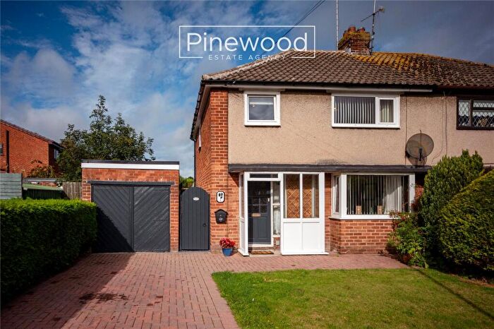 3 Bedroom Semi-Detached House For Sale In Hillside Crescent, Mold, CH7