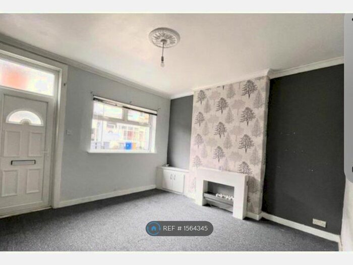 2 Bedroom End Of Terrace House To Rent In Stoke On Trent, Stoke On Trent, ST4