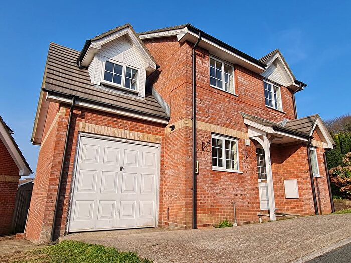 4 Bedroom Property To Rent In Silver Trees, Shanklin, PO37