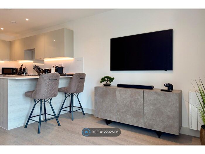 1 Bedroom Flat To Rent In East Quay Road, Poole, BH15