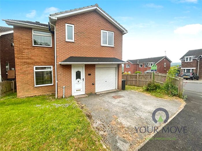 4 Bedroom Detached House To Rent In Brow Close, Worsbrough, Barnsley, South Yorkshire, S70