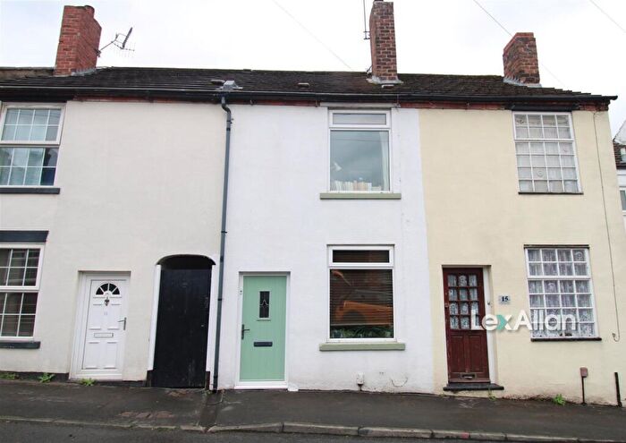 3 Bedroom Terraced House For Sale In Yardley Street, Stourbridge, DY9