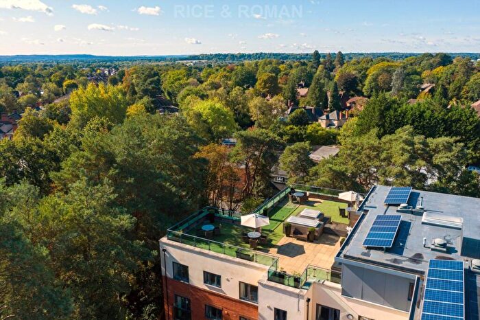 2 Bedroom Retirement Property For Sale In Stokes Lodge, Park Lane, GU15