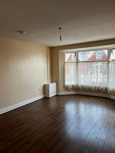 1 Bedroom Flat To Rent In Spark Hill, Flat, Stratford Road, B11