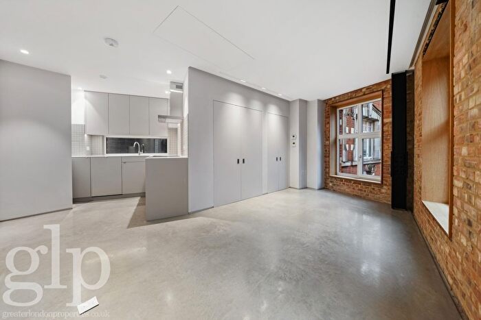1 Bedroom Flat To Rent In Brewer Street, Soho, W1F