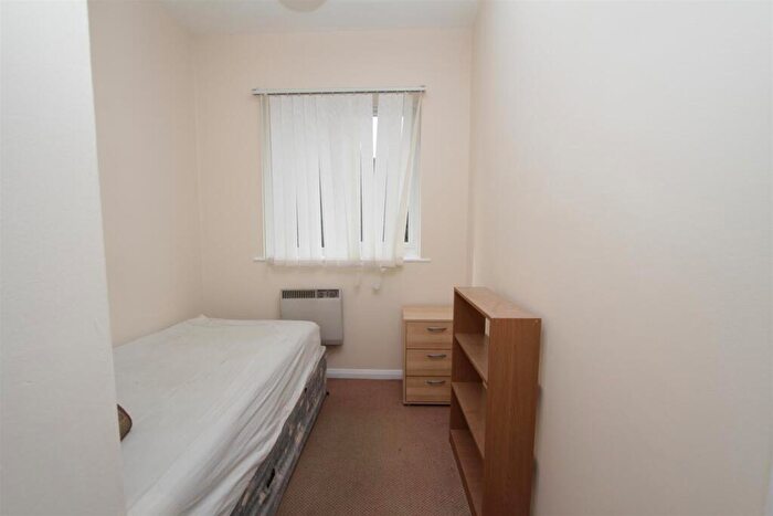 2 Bedroom Apartment To Rent In Goosander Court, Colindale, London, NW9