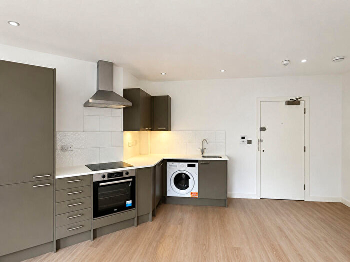 1 Bedroom Apartment To Rent In Pembroke House, Exeter, EX1