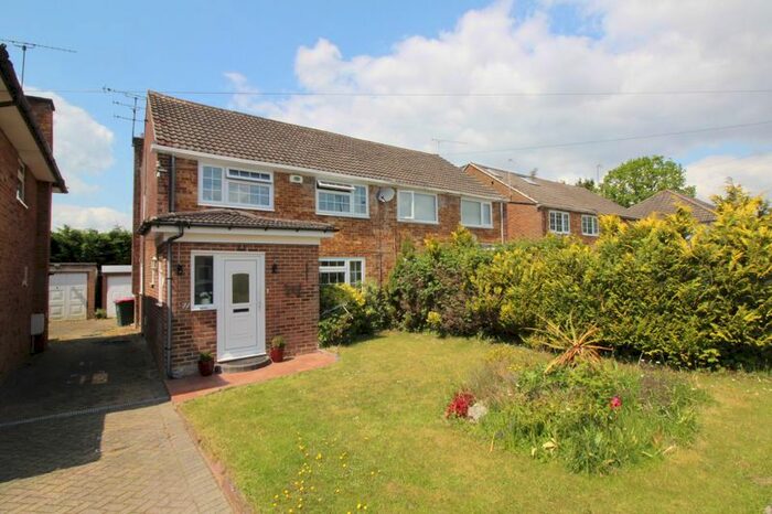 3 Bedroom Semi-Detached House To Rent In Parkway, Crawley, RH10