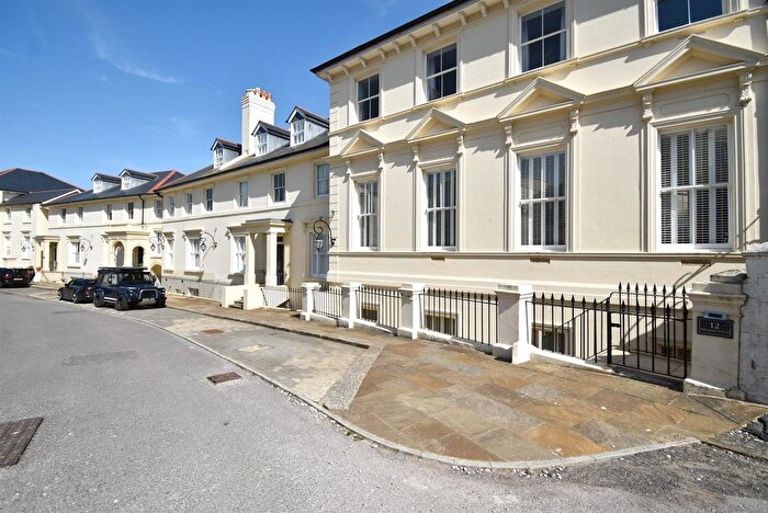 4 Bedroom End Of Terrace House For Sale In Archery Road, St. Leonards-On-Sea, TN38