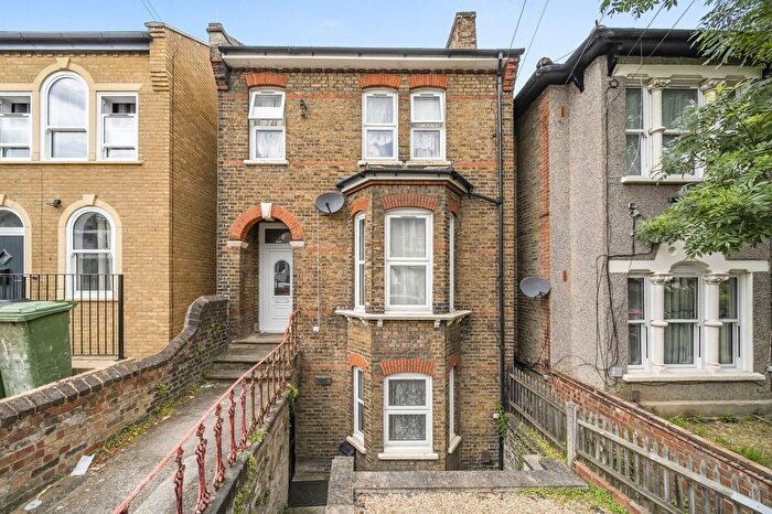 1 Bedroom Flat To Rent In Cantwell Road, London, SE18