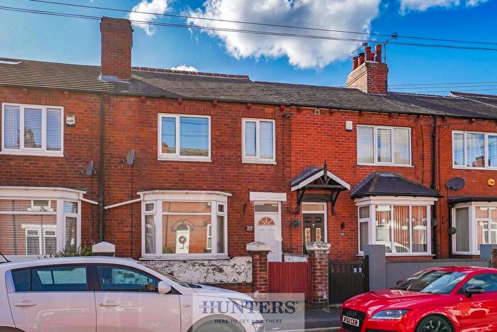 3 Bedroom Terraced House For Sale In Garden Street, Castleford, WF10