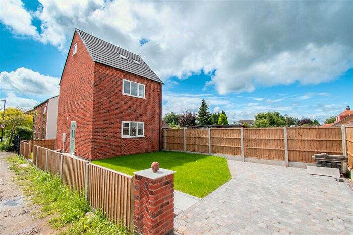 2 Bedroom Detached House To Rent In Coupe Street, Ripley, DE5