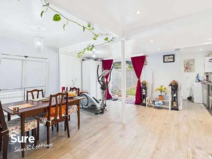 3 Bedroom Terraced House To Rent In The Dart, Hemel Hempstead, Hertfordshire, HP2