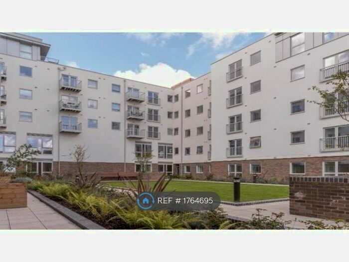 1 Bedroom Flat To Rent In Austen House, Guildford, GU1