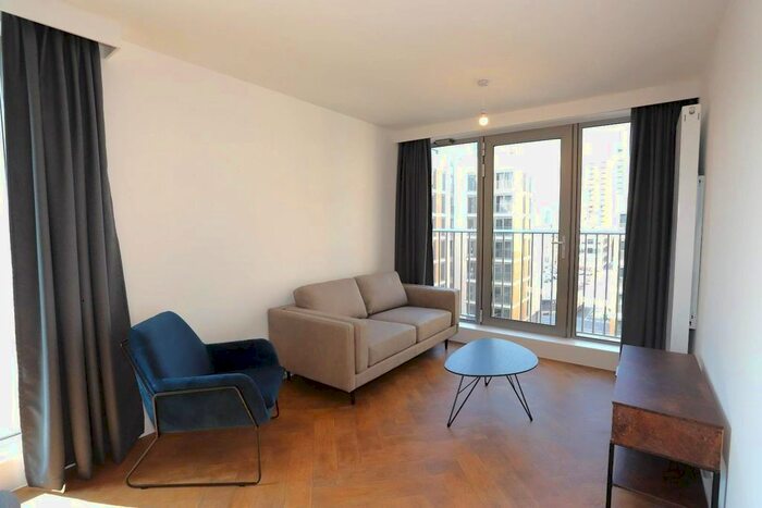 2 Bedroom Flat To Rent In Broadside, New Cross, M4