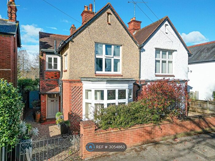 3 Bedroom Semi Detached House To Rent In Harrogate Road, Reading, RG4