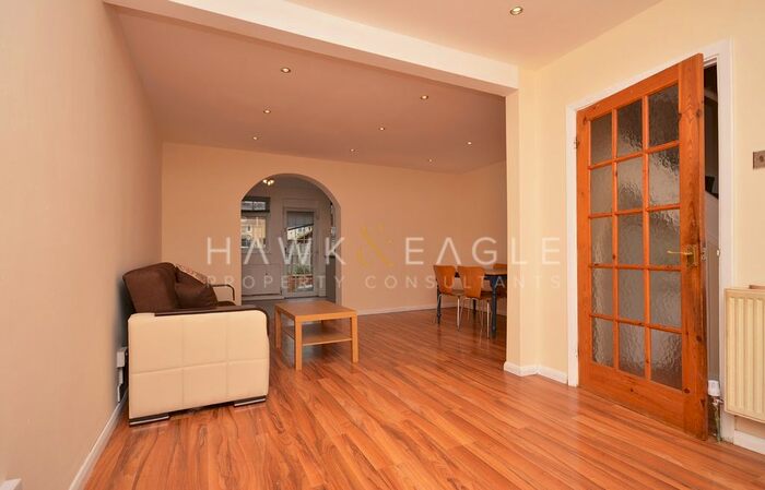 2 Bedroom Semi-Detached House To Rent In Tresham Road, Barking, Essex, IG11