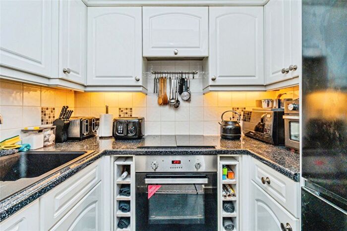 1 Bedroom Flat For Sale In Homebeck House, Gatley, SK8