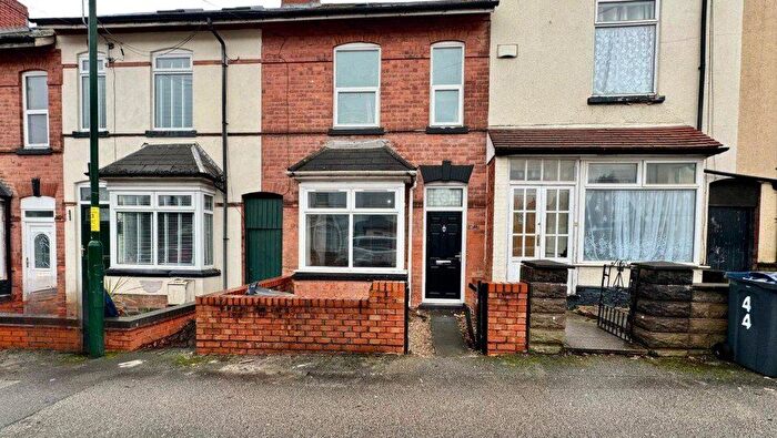 3 Bedroom Terraced House For Sale In South Road, Erdington, Birmingham, West Midlands, B23