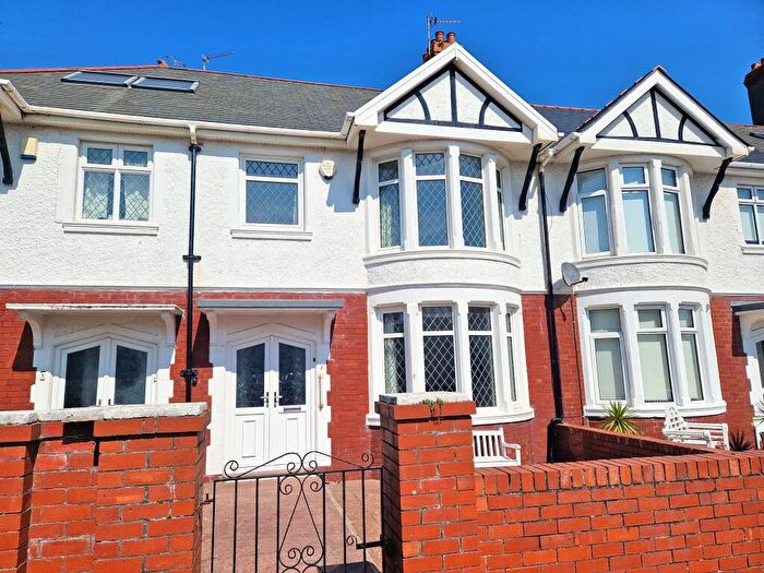 3 Bedroom Terraced House For Sale In Gordon Road, Porthcawl, CF36