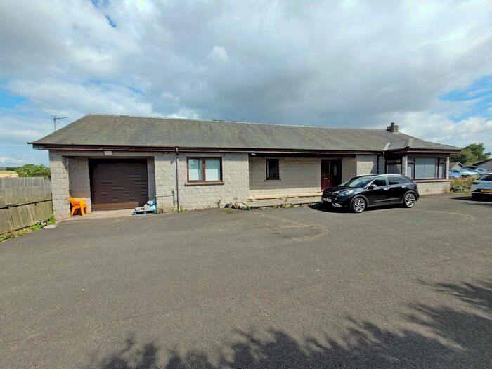 3 Bedroom Bungalow For Sale In Forfar Road, Maryton, Kirriemuir, DD8
