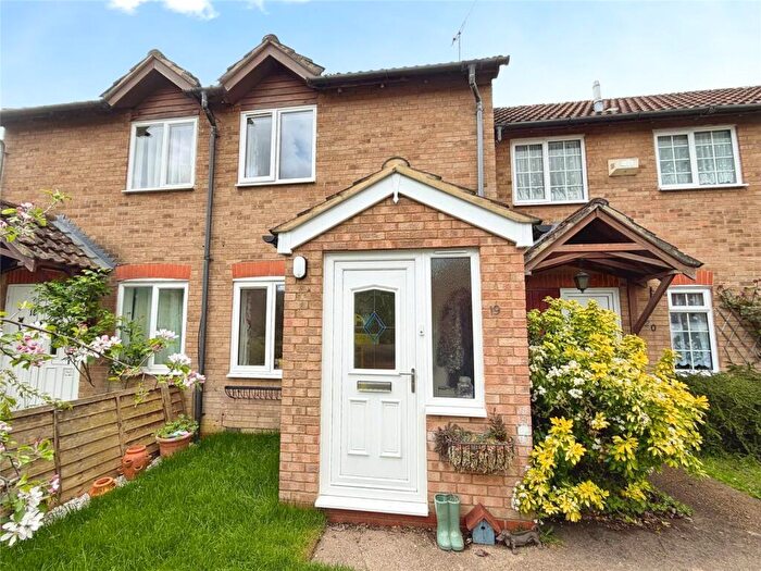 2 Bedroom Terraced House For Sale In Robin Way, Andover, Hampshire, SP10