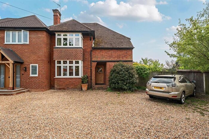 2 Bedroom House For Sale In Nightingale Avenue, West Horsley, KT24