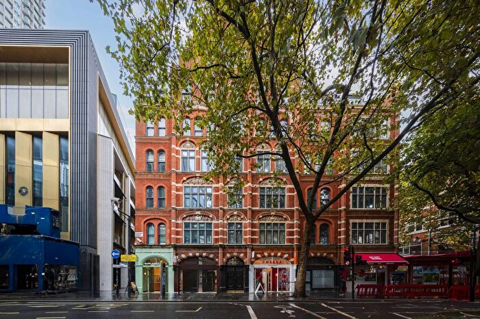 1 Bedroom Flat For Sale In Charing Cross Road, West End, London, WC2H