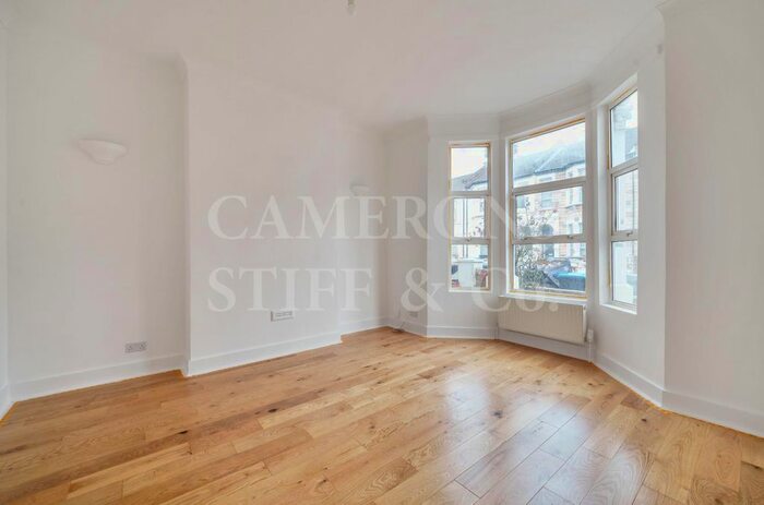 3 Bedroom Property To Rent In Lechmere Road, London, NW2