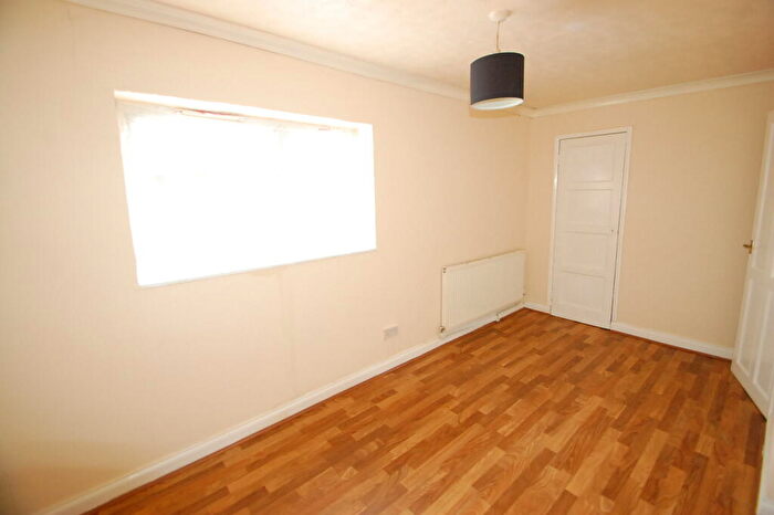 2 Bedroom Apartment To Rent In St Lukes Road, Burton Upon Trent, DE13