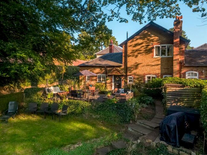 3 Bedroom House To Rent In Nr Bramley, Guildford, GU5