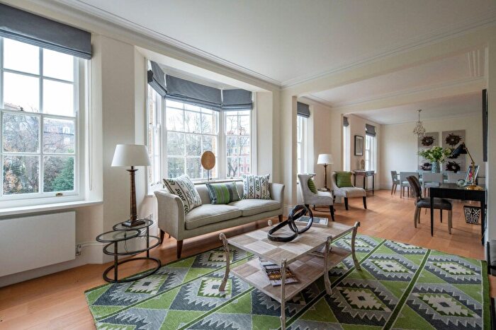 3 Bedroom Flat For Sale In Coleherne Court, South Kensington, London, SW5