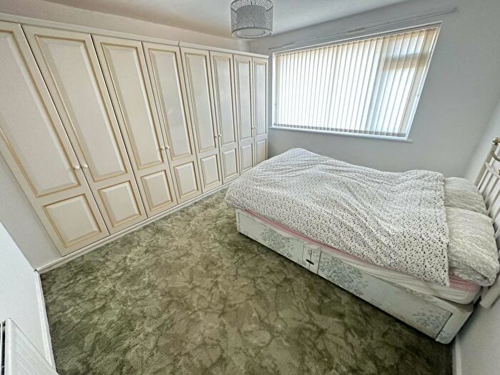 2 Bedroom Bungalow For Sale In York Crescent, Newton Hall, Durham, DH1